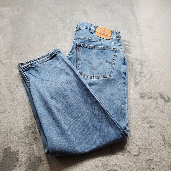 LEVI STRAUSS & CO 560 Jeans Blue Comfort Fit Straight Leg Denim Men Sz 38 x 30 - Picture 1 of 11